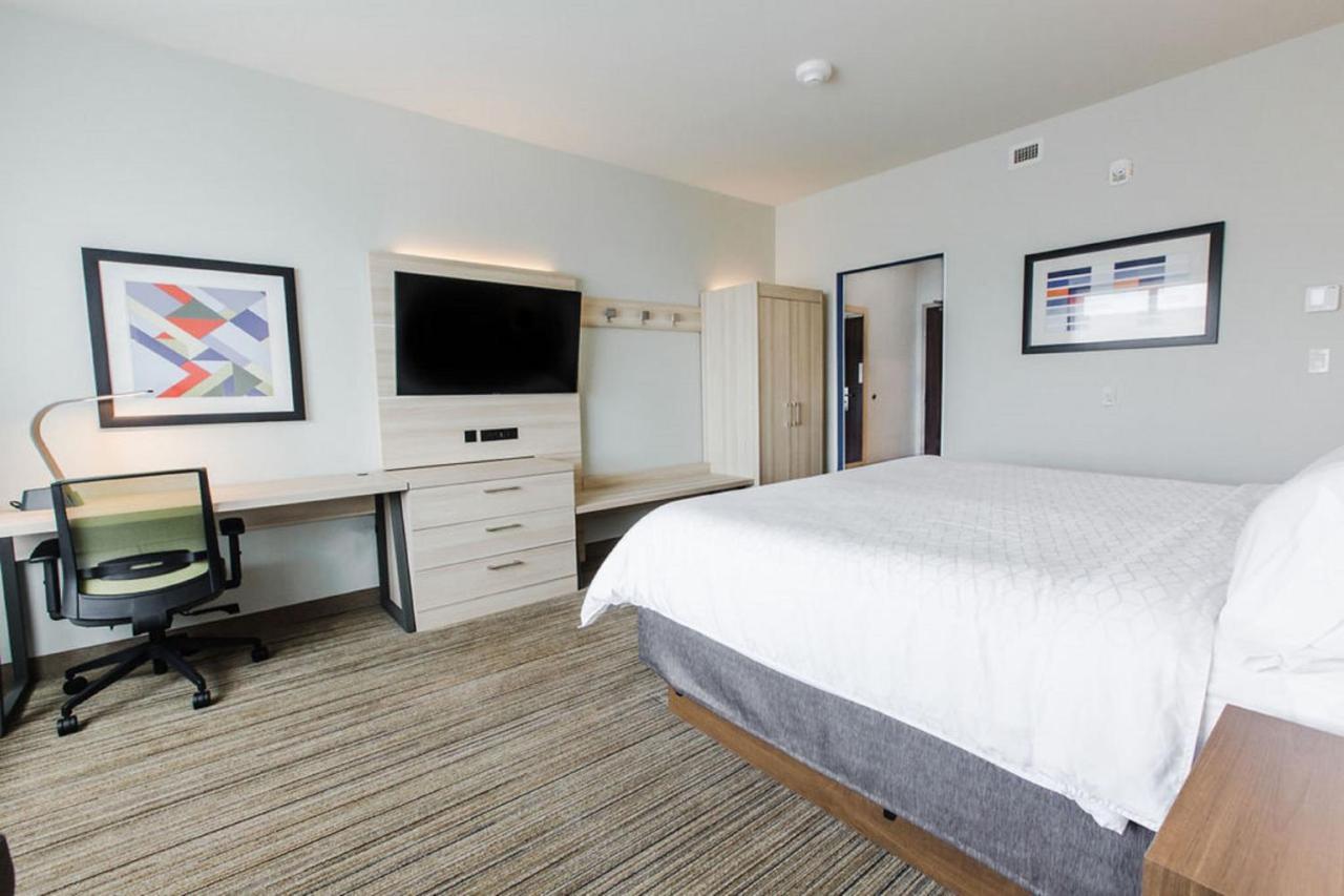 Holiday Inn Express & Suites Edmonton N - St Albert By Ihg Saint Albert Kültér fotó