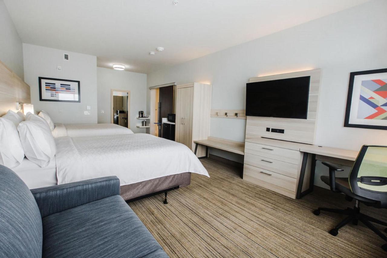 Holiday Inn Express & Suites Edmonton N - St Albert By Ihg Saint Albert Kültér fotó